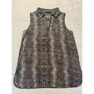 Violet & Claire Sleeveless Blouse Snakeskin Print Gray Women's Top Size Medium
